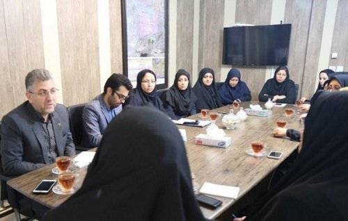 بانوان حضوری فعال و سازنده درحوزه هاي مختلف سازمان ها دارند