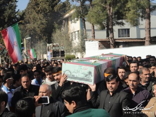 مراسم تشییع ۳ شهید گمنام دوران دفاع مقدس در علی آباد کتول برگزار شد