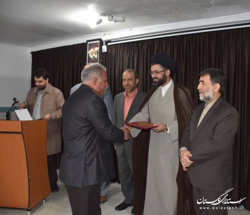 وظیفه ما بازگشت شرافتمندانه زندانیان به جامعه است