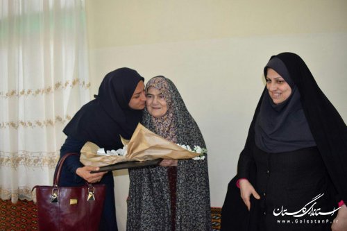 مراسم تجلیل از 98مادر شهید شهرستان کردکوی برگزارشد