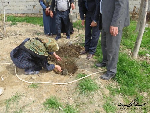 دیدار و تجلیل از مادرشهید والامقام عبدالحمیدایگدری در سیمین شهر