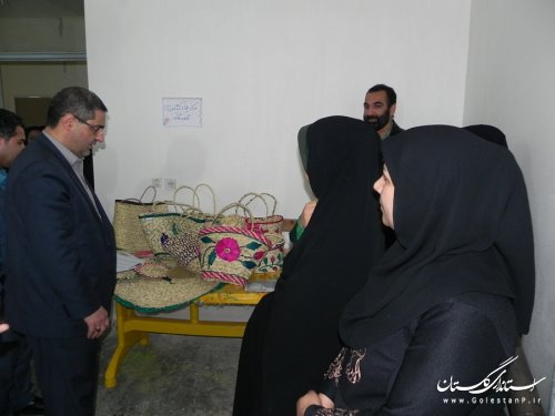 افتتاح نمایشگاه توانمندی زنان به مناسبت  روز زن