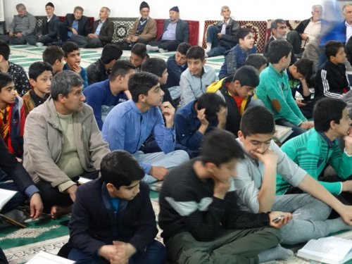 به مناسبت میلاد حضرت علی (ع) مراسم ختم قرآن در روستای سرکلاته کردکوی برگزار شد