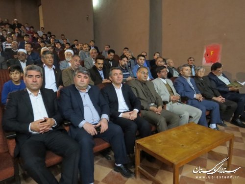 زندگی کردن با مردم، مختومقلی را جاودانه کرده است