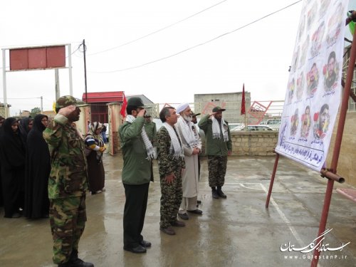 مراسم صبحگاه رزمایش بزرگ شهدای مدافع حرم شهرستان آق قلا برگزار شد