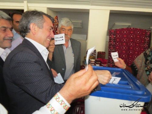 جشن همه با هم در شهرستان آق قلا برگزار شد