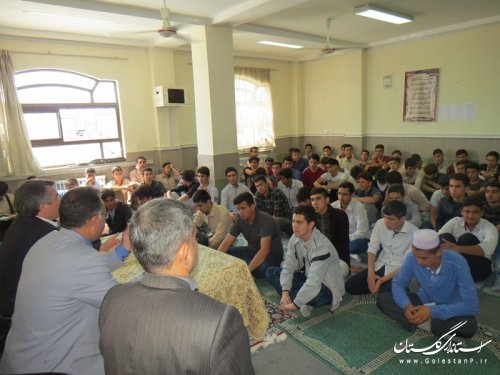 حضور ما نشان دهنده حمایت از نظام و انقلاب اسلامی است
