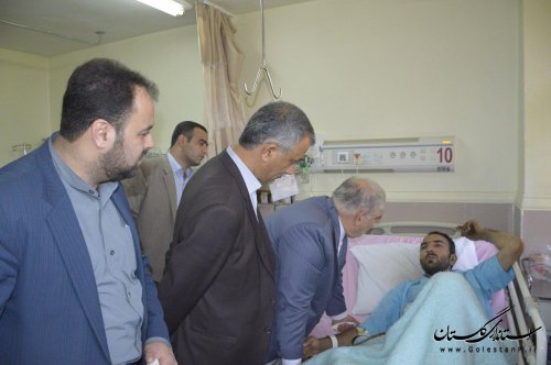 عیادت استاندار و وزرای تعاون، کار و رفاه اجتماعی و صنعت، معدن و تجارت از مصدومان