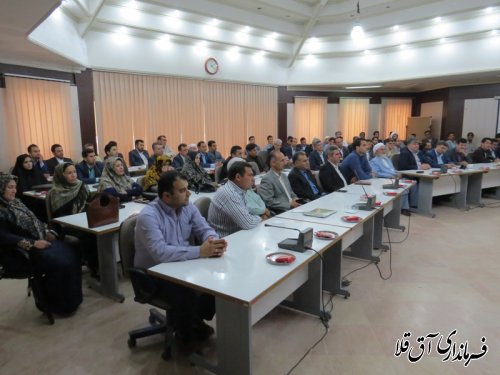 جلسه توجیهی کاندیداهای پنجمین دوره شوراها در شهرهای آق قلا و انبار الوم