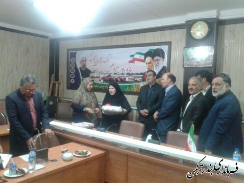 برگزاری مراسم تکریم و معارفه رئیس کتابخانه عمومی شهرستان ترکمن
