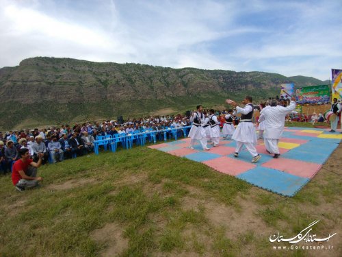 جشنواره فرهنگ و اقتصاد روستا در روستای زاو کلاله برگزار شد
