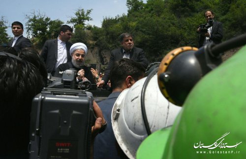 حال خانواده های حادثه دیده را درک می کنم/ مشکلات تک تک کارگران حل می شود