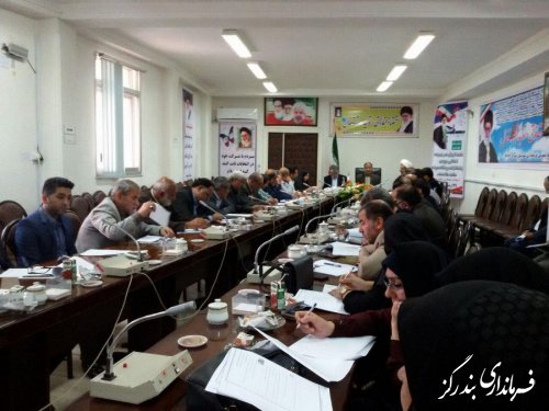 دومین کارگاه آموزشی ویژه نمایندگان فرماندار و بخشدار در فرمانداری بندرگز برگزارشد