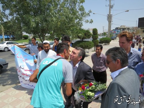 استقبال فرماندار از ملی پوشان  آق قلایی تیم ملی والیبال ساحلی