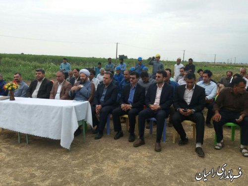 مراسم کلنگ زنی چاه آب شرب روستای حسین آباد دلند