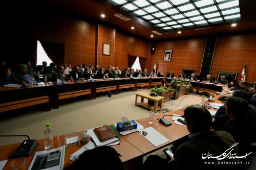  دستگاه های اجرایی پروژه های ملی مصوب اقتصاد مقاومتی را جذب کنند 