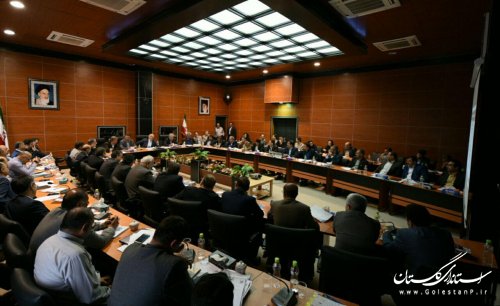  دستگاه های اجرایی پروژه های ملی مصوب اقتصاد مقاومتی را جذب کنند 