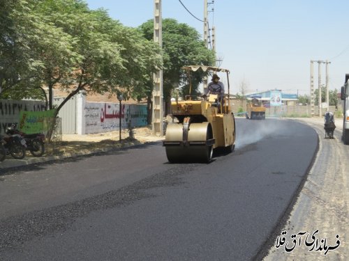 آسفالت خیابان امام خمینی(ره) روستای چن سولی با اعتبار 3 میلیارد و 240 میلیون ریال