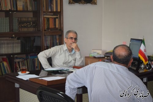 بررسی مشکلات شهروندان دردیدار چهره به چهره با فرماندار