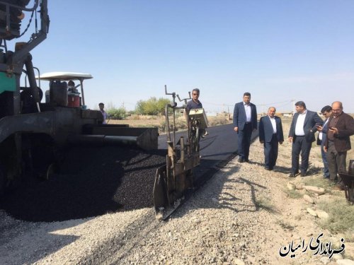 بازدید فرماندار رامیان از پروژه زیرسازی و آسفالت راه روستایی محور تاتارسفلی به سلاق غایب شهرستان گنبد