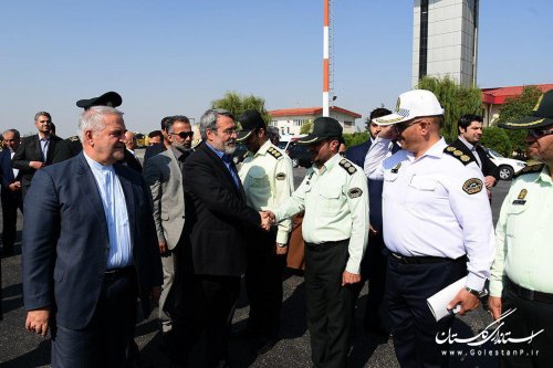 وزیر کشور برای آیین تکریم و معارفه استاندار گلستان وارد گرگان شد