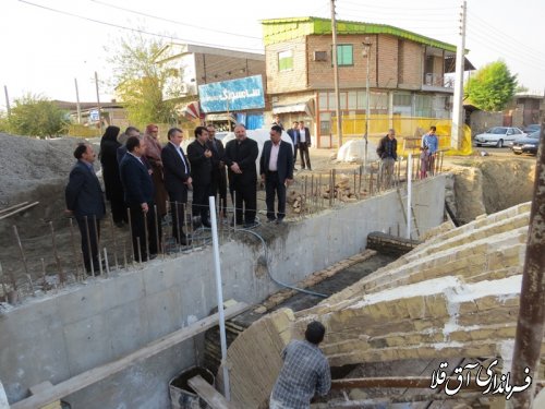 بازدید مشترک مسئولین استانی و فرماندار از پل تاریخی شهر آق قلا