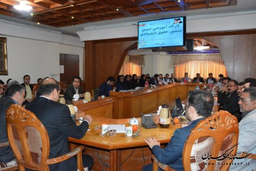 تبیین منشور حقوق شهروندی در اداره کل آموزش فنی وحرفه ای استان گلستان