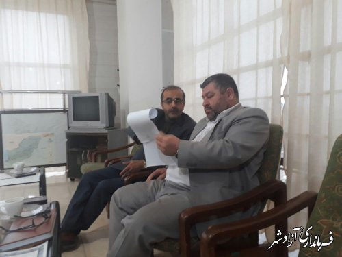 دیدار شفائی فرماندار با کارکنان ثبت احوال شهرستان آزادشهر به مناسبت هفته ثبت احوال