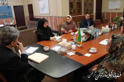 ساماندهی فرشبافان و ارتقاء کیفیت فرش دستبافت در گرو همدلی و همسویی فعالین این عرصه است