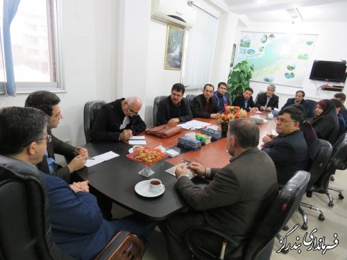 نشست نماینده غرب گلستان در مجلس شورای اسلامی و فرماندار بندرگز پیرامون وضعیت راههای غرب گلستان