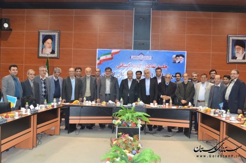تلاش داریم در سال آینده حداقل 2هزار میلیارد تومان پروژه عمرانی و اقتصادی را افتتاح کنیم