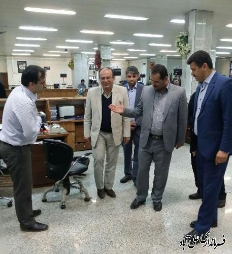بازدید فرماندار علی آباد کتول از بانک ملی