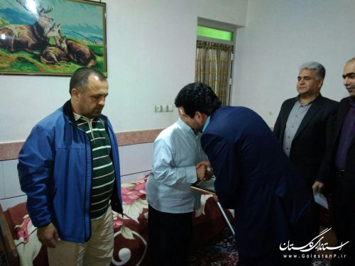 دیدار با خانواده های همکار ایثارگر به مناسبت نزدیک شدن به پایان سال