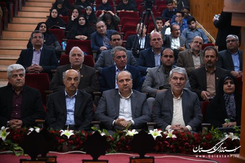 روابط عمومی ها و رسانه ها بازوان تجارت و موضوعات اقتصادی هستند