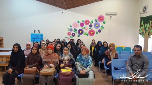 نقش تربیتی ادبیات کودک و نوجوان برای دانشجویان دانشگاه فرهنگیان تشریح شد