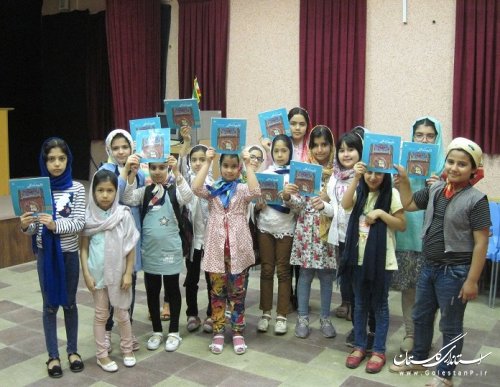 کودکان گنبدی با صنایع دستی بومی شهر خود آشنا شدند