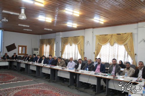 یکی از آسیب های اجتماعی در جامعه نبوداشتغال پایدار برای جوانان است 