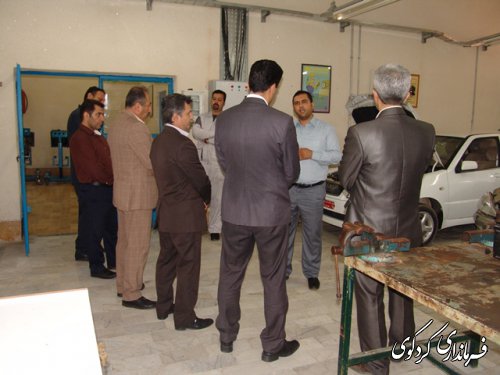 نشست مشترک بخش خصوصی و مرکز فنی و حرفه ای با حضور معاون فرماندار کردکوی