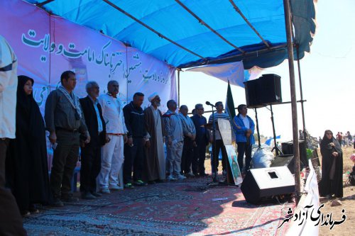 همایش طبیعت گردی و پیاده روی خانوادگی در شهرستان آزادشهر برگزار شد