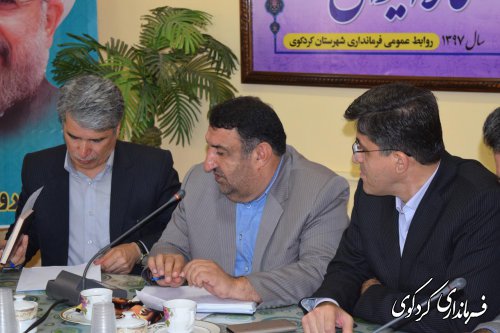 نشست مشترک فرمانداران غرب استان با نماینده و مدیران استانی تشکیل شد