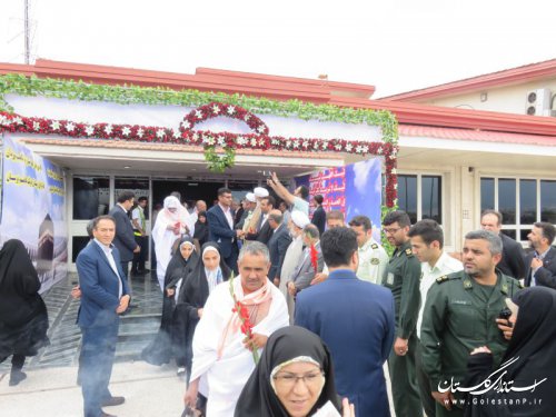 اعزام اولین گروه زائرین حج تمتع استان گلستان به سرزمین وحی