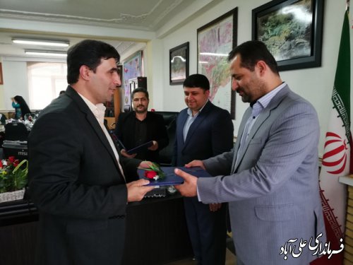 مراسم تجلیل از خبرنگاران شهرستان علی آباد کتول برگزار شد