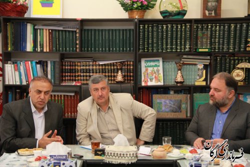 بازدید سرمایه گذاران از اماکن دارای قابلیت توسعه گردشگری در شهرستان گرگان