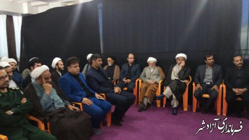 شرایط کشور ایجاب می کند که تریبون داران مردم را نسبت به آینده امیدوارتر کنند