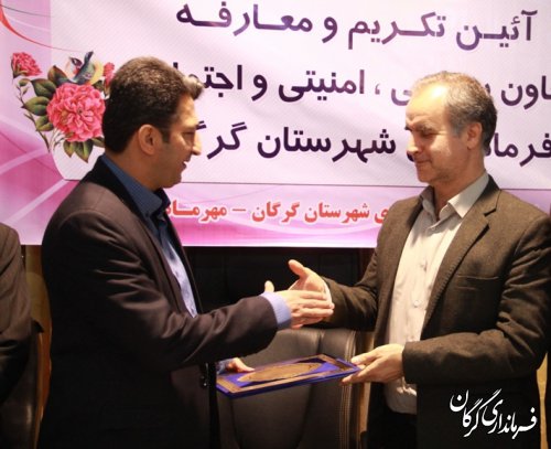آیین تکریم و معارفه سرپرست معاونت سیاسی امنیتی و اجتماعی فرمانداری شهرستان گرگان برگزارشد