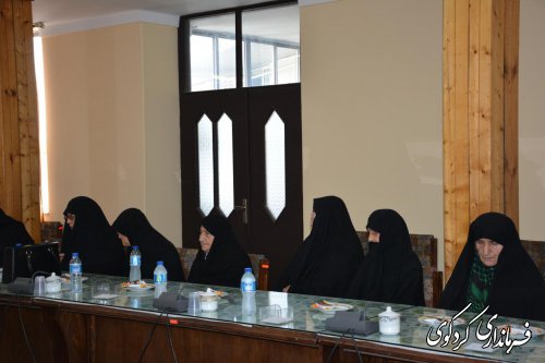 بخش مهمی از دستاوردهای نظام اسلامی مرهون حضور زنان در جامعه است 