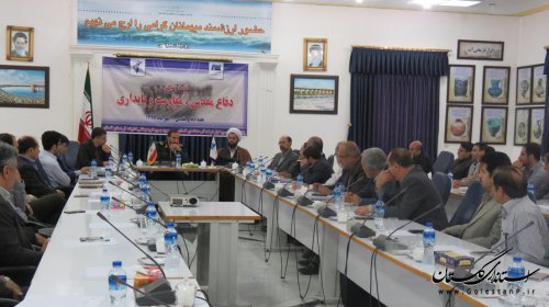 فرهنگ ایثارگری  درکار، به انجام صحیح وظایف در ادارات کمک می کند