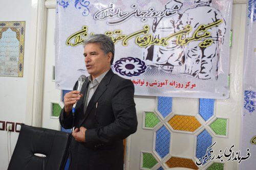برگزاری مراسم گرامیداشت روز سالمند در شهرستان ترکمن