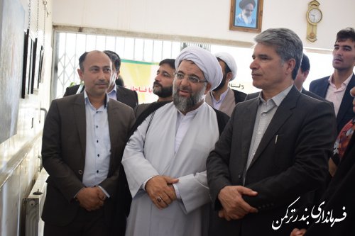 افتتاح نمایشگاه نقاشی و عکس مهمان کربلا در شهرستان ترکمن