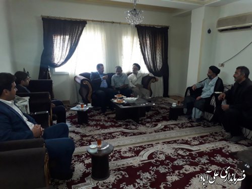 خدمت به خانواده شهدا عبادت است